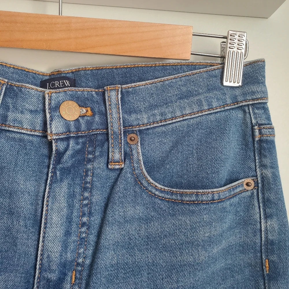 J.Crew Essential Straight Jeans Denim Women’s Size 27 NWT